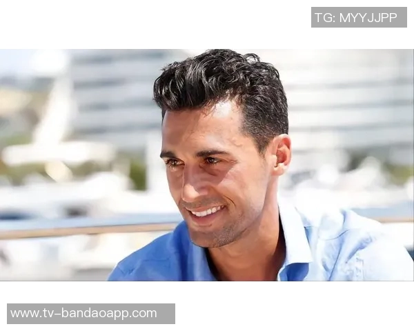 阿韦洛亚的换人策略令人困惑记者直言他仍未理清局势