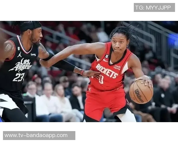 快船队宣布签下小泰泰华盛顿双向合同正式生效